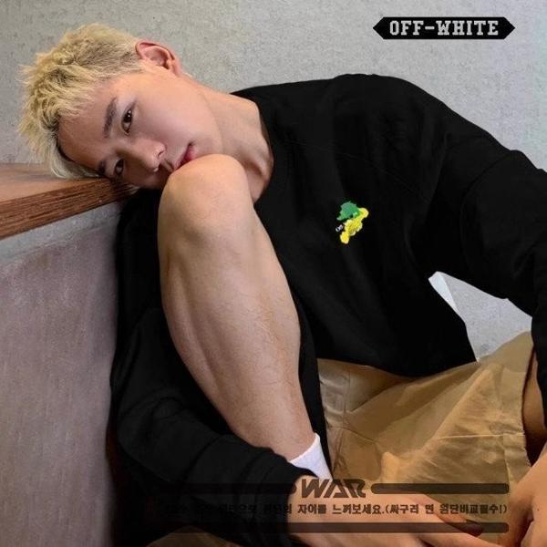 오* 페인트 물감 긴팔 티셔츠 (시보리없음)