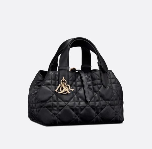 디* 뜨주흐 (블핑 지수백)