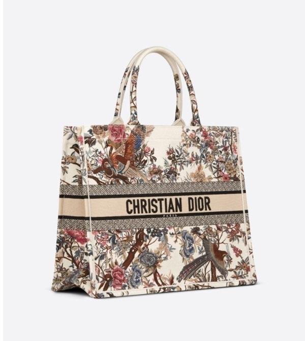 디* 북토트 자뎅