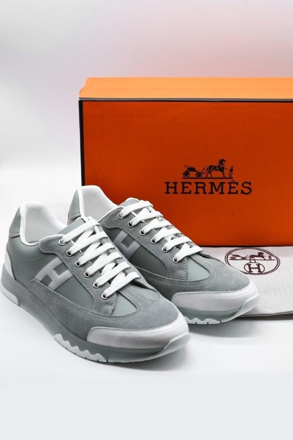 에*** 남성 트레일 스니커즈