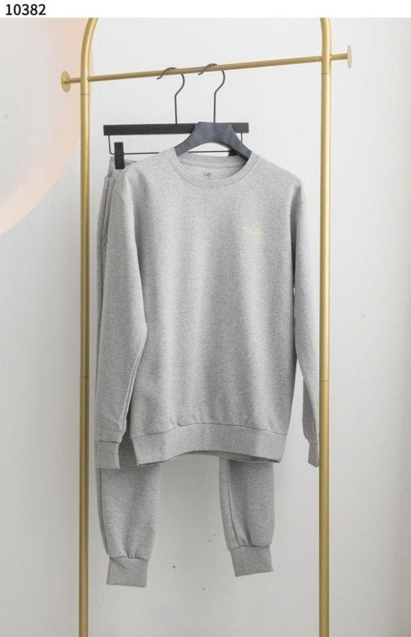 아**** 네온 로고 트레이닝 셋