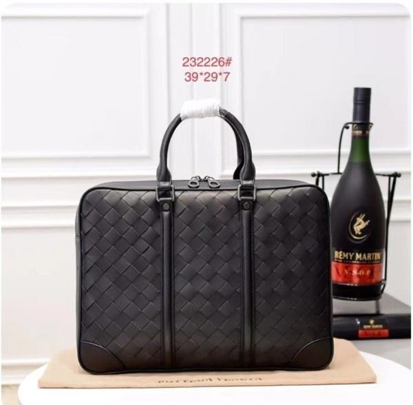 보** 맥시 레더 서류