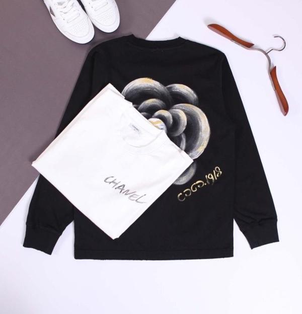 샤* 페인팅 까멜리아 빈티지 코튼 롱 슬리브 티셔츠