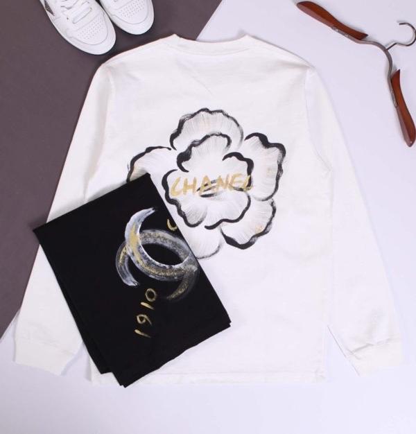 샤* 페인팅 코코 플라워 빈티지 코튼 롱 슬리브 티셔츠