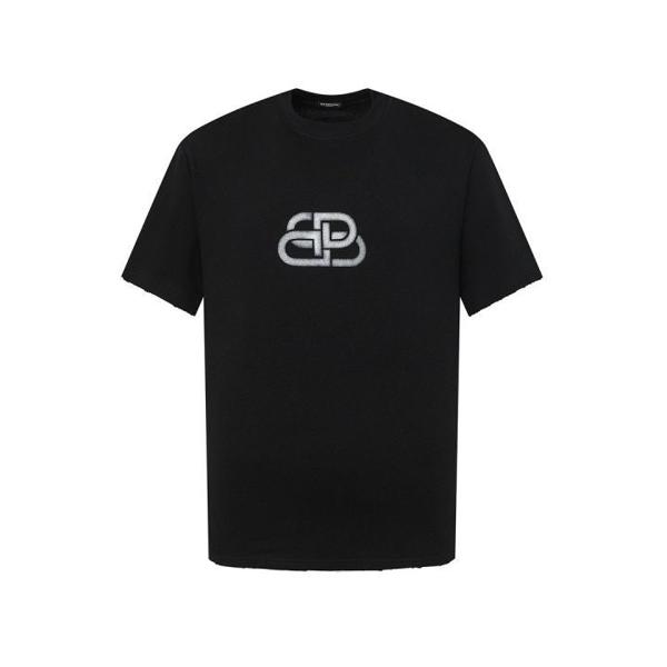 발**** 로고라운드 티셔츠