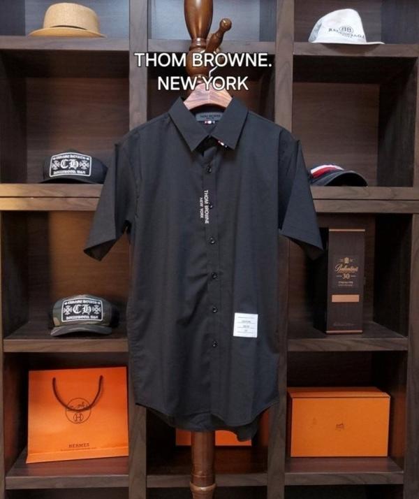 톰* 클래식 라인 시그니쳐 블랙셔츠