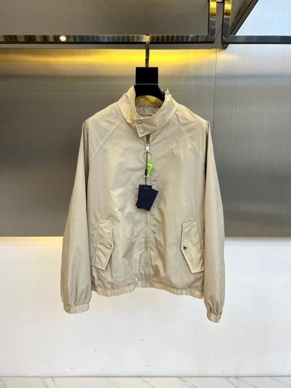 프** 트라이앵글 백로고 자켓