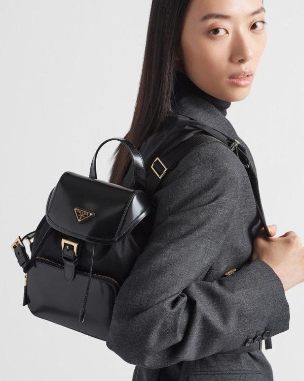 프** 고급 리나일론 브러쉬드 레더 백팩