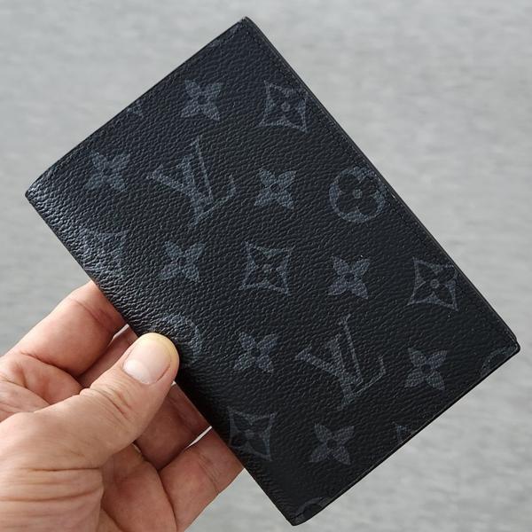 [9번] 루* 이클립스 여권지갑