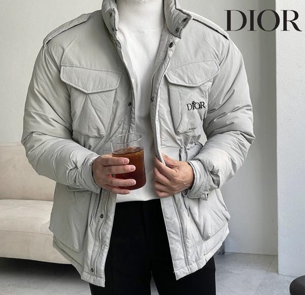 디* 메인클립로고 다운 푸퍼 자켓 패딩