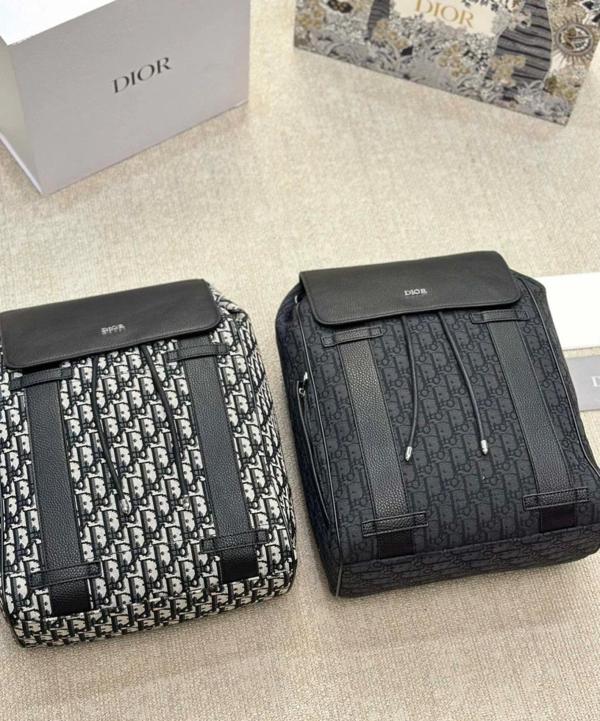 디* 오블리크 자카드 백팩