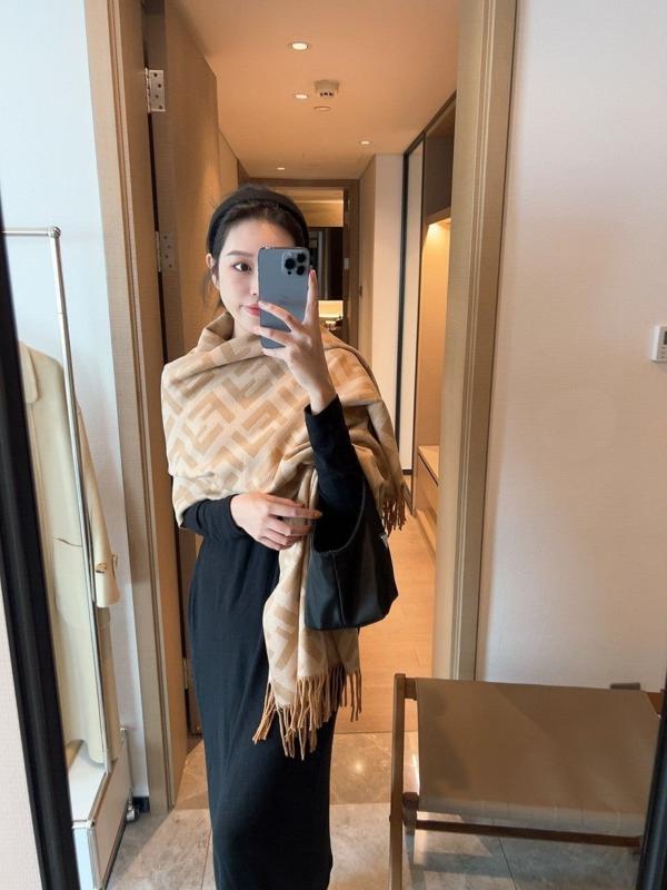 펜* 미니로고 머플러