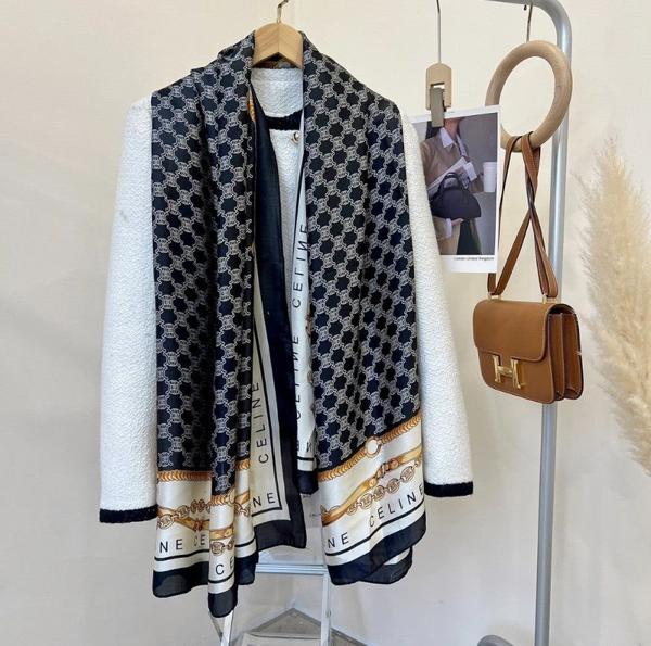 셀** 헤리티지 체인 실크 스카프