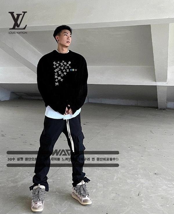 루* 비쥬 패턴 디자인 밍크양기모 티셔츠