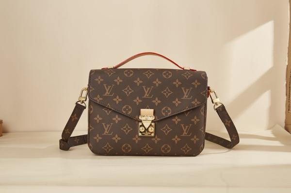 루* 고급 포쉐트 메티스