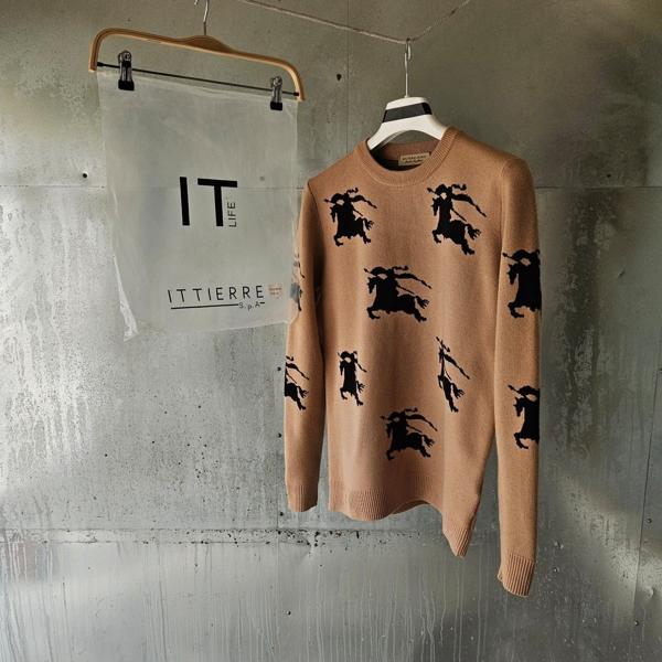 [특가] 버** 기사 패턴 니트