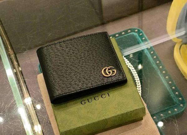 구* 마몬트 반지갑