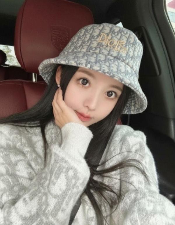 디* 오블리크 자가드 버킷햇 수입