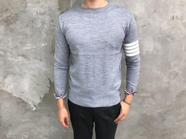 톰* 캐시미어 라운드 니트