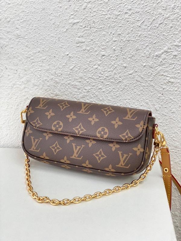 루* 월릿 온 체인 아이비 백