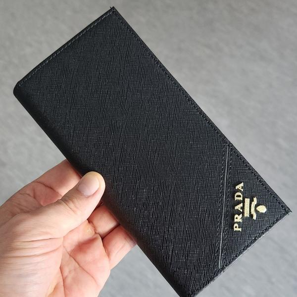 [175번] 프** 사피아노 2MV836 장지갑