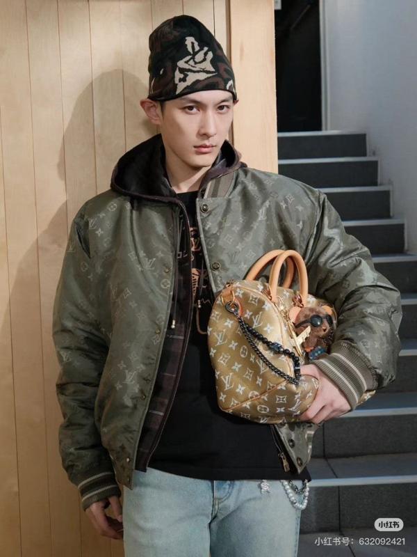 루* 모노그램 보머 자켓