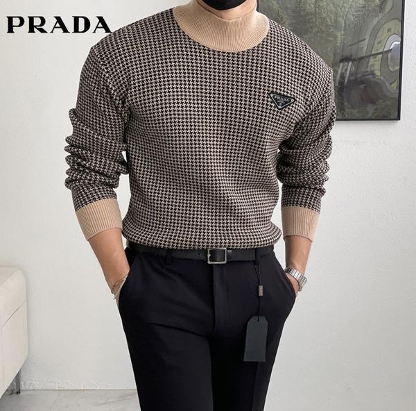 프** 삼각로고 터틀넥 반목니트