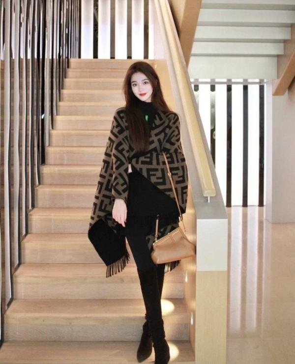 펜* 리버서블 판초