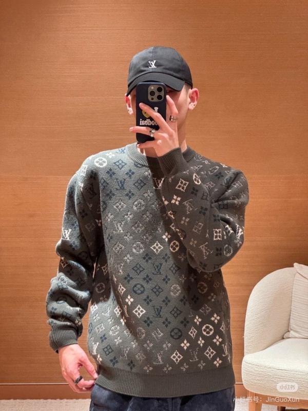 루* 모노그램 풀오버 니트 스웨터