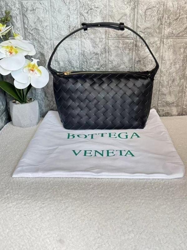 보** 미니 월리스 핸드백