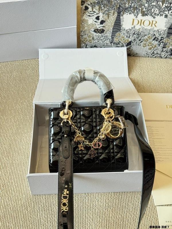 디* 애나멜 레이디 백