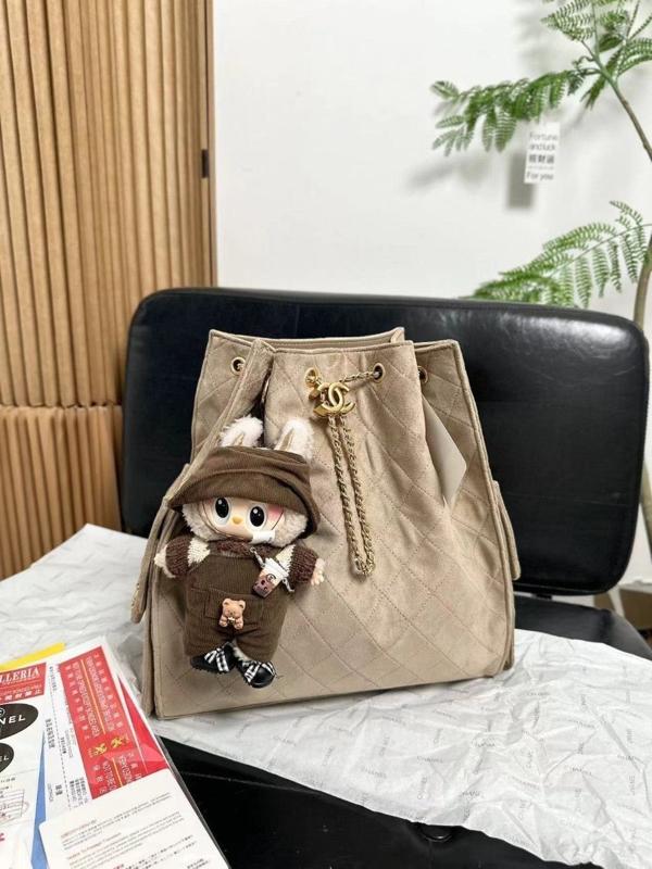 샤* 스웨이드 백팩