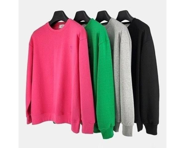 아* 스몰하트로고 컬러풀 맨투맨