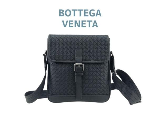 보** 인트레치아토 버클 레더 크로스 백