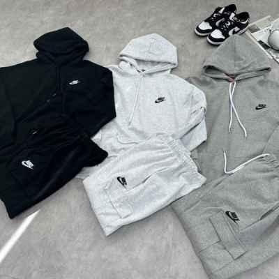 나** 베를린 후드셋업