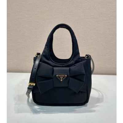 프** 트라이앵글 로고 리본 장식 패딩 리나일론 미니 토트백 크로스백 풀박스