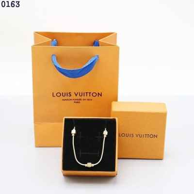 루* LV 로고 볼드 목걸이 수입최고급