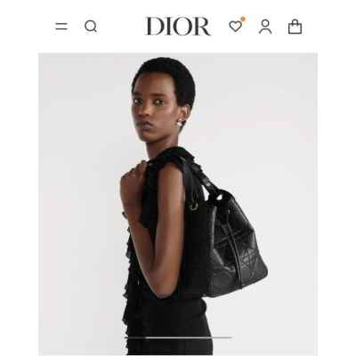 디* 고급 미디움 D모션 백 매크로까나쥬