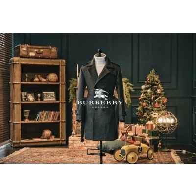 버** 런던버** 테일러드 클레식 트렌치코트