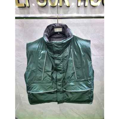 발**** 패딩조끼