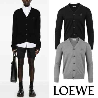 로** 신상 아나그램 자수 울 가디건