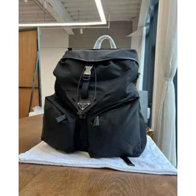 프** 리나일론 가죽 백팩