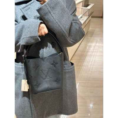 루* 고급 올인 BB 백 모노그램 앙프렝뜨 숄더백