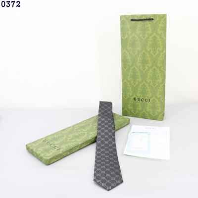 구* GG로고 도트 프린트 넥타이