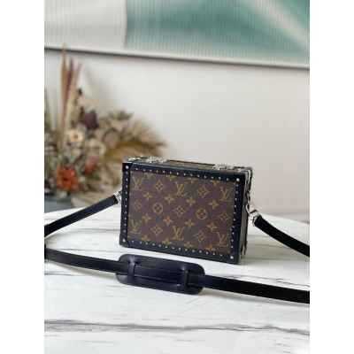 루* 마카사르 클러치