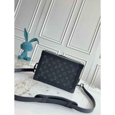 루* 이클립스 모노그램 소프트 트렁크 크로스백