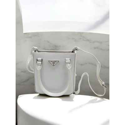 프** 브러시드 스몰 토트백